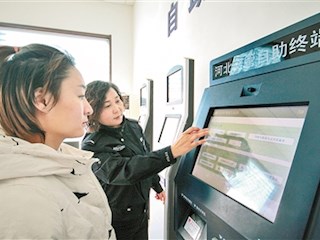 霸州市交警大队热情服务受称赞