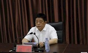 市委书记房欣走进一中上思想政治理论课