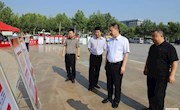刘志亮等市领导参加“安全生产月”宣传咨询日活动
